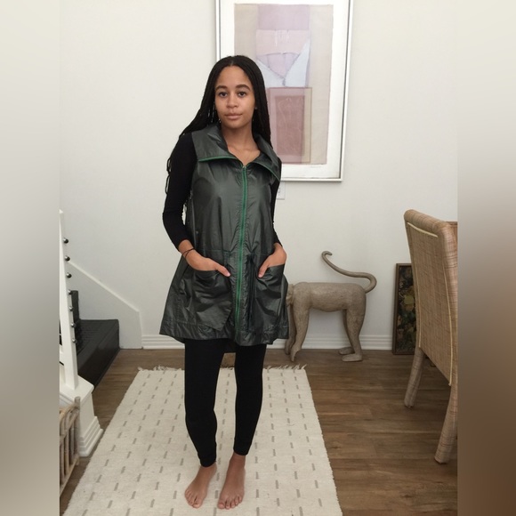 RSG Sport Vest. Will fit M as well - Picture 5 of 13